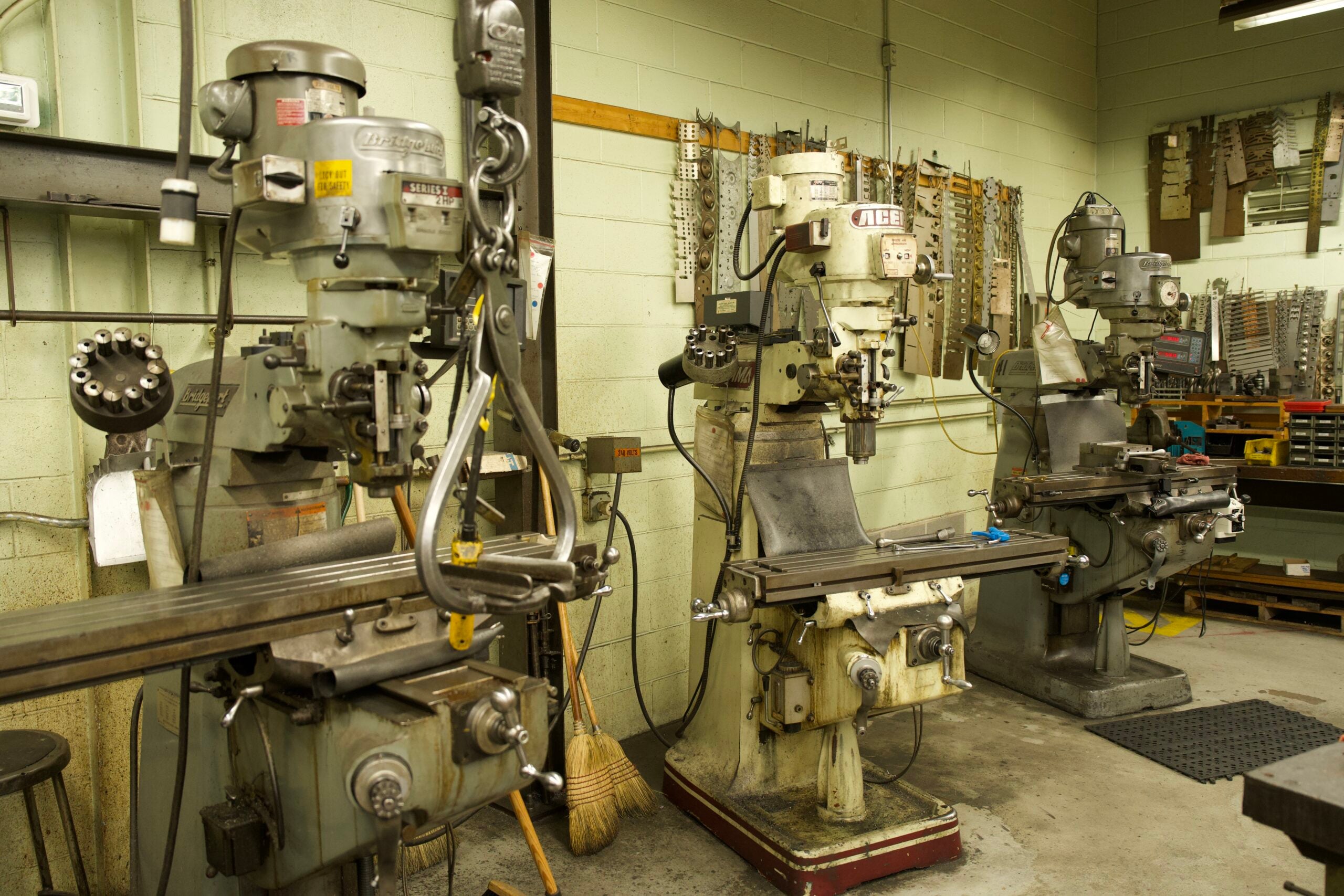 Manor Tool drilling and tapping equipment — Schiller Park, IL